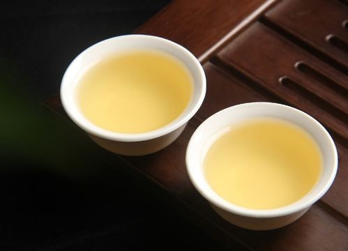 霧霾天嗓子一不舒服就吃潤(rùn)喉糖 喝茶就可以治慢性咽炎